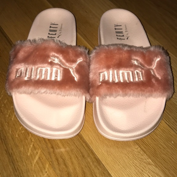 rihanna slippers furry